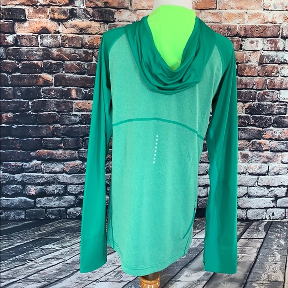 ASICS Motion Dry Workout/Yoga Hoodie - Picture 2 of 5